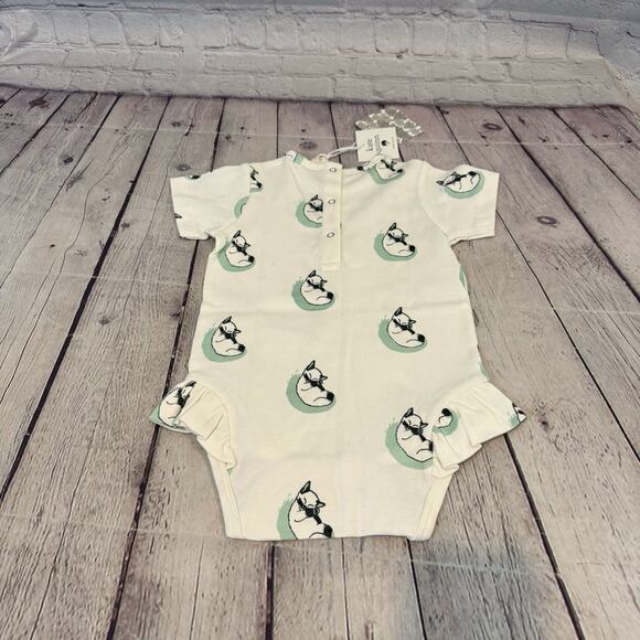 Kate Quinn Ruffle Cat Pattern Bodysuit - Picture 3 of 3
